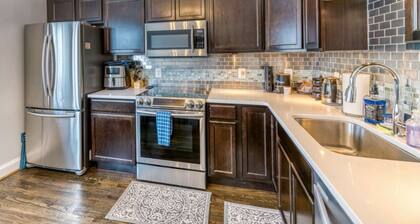 Hilltop Hideaway in DC