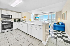 Condo, 1 King Bed with Sofa bed (Majestic Beach Towers 1-1615) | Private kitchen