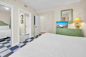 Leilighet, 1 kingsize-seng med sovesofa (Majestic Beach Towers 1-1615) | 1 soverom og wi-fi