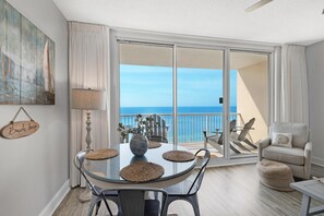 Leilighet, flere senger (Majestic Beach Towers 1-1006) | Spiseområde