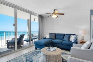 Living area - Long Beach Resort 1-402 (Panama City Beach)