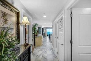 公寓客房, 多張床 (Grandview East 405) | 住宿內部