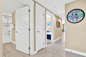 Bathroom - Grand Panama 1-409 (Panama City Beach)