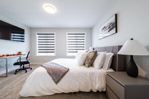 3 bedrooms, desk, iron/ironing board, travel cot