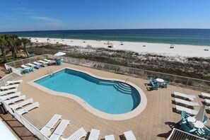 公寓式客房, 多张床 (Sandy Key 335) | 泳池 | 室外游泳池