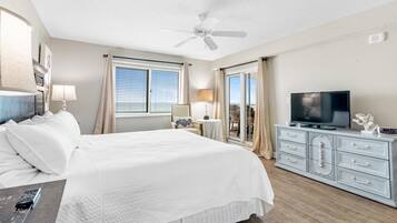 Condo, Multiple Beds (Sandy Key 335) | 2 bedrooms, iron/ironing board, WiFi