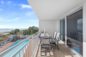 Condo, Multiple Beds (SeaSpray West 304- Gulf Front) | Outdoor dining