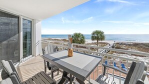 Condo, nhiều giường (SeaSpray West 304- Gulf Front) | Khu ẩm thực ngoài trời
