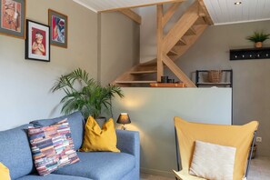 TV connectée, table de tennis de table