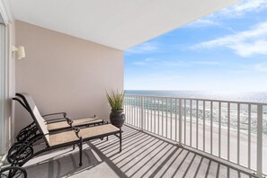 Condo, varias camas (Windemere 708) | Áreas de la propiedad
