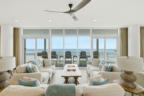 Living area - Vista Del Mar 305 (Pensacola)