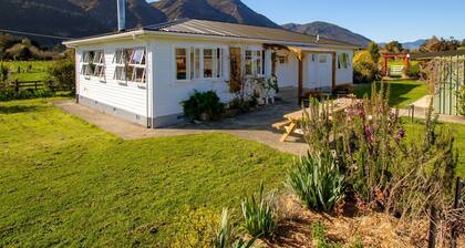 Totara Glen - Bucolic retreat in peaceful countryside