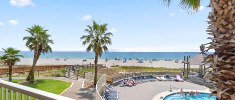 コンドミニアム ベッド (複数台) (Summer House 203A) | プール | 屋内プール、屋外プール