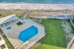 Appart'hôtel, 1 très grand lit et 1 canapé-lit (Perdido Sun 916) | Piscine | Piscine couverte, piscine chauffée