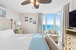 2 bedrooms, iron/ironing board, WiFi