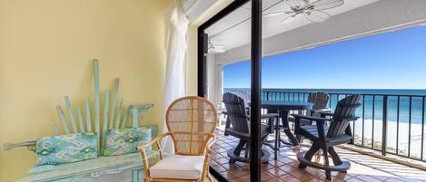 Appart'hôtel, plusieurs lits (Shipwatch A501) | Restauration extérieure