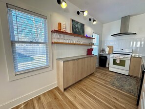 Fridge, microwave, oven, dishwasher - Newly Renovated W/ Large Walk-in Shower + W/D (Wichita)