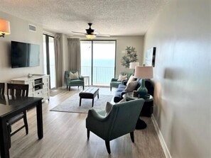 Living area - Shoalwater 1202 (Orange Beach)