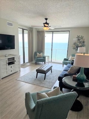 Living area - Shoalwater 1202 (Orange Beach)