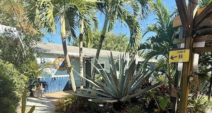 Shady Acres Owner’s Suite