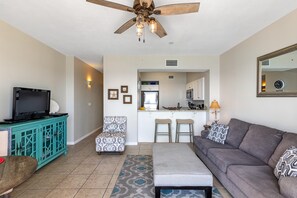 Condo, 1 King Bed with Sofa bed (Windemere 904 Pool Side Cabana Includ) | Living area - Windemere 904 with Pool Side Cabana (Pensacola)