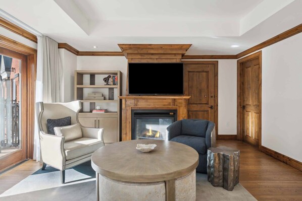 TV, fireplace - The Aspen Mountain Residences 34B - 1 Bedroom Residence (Aspen)
