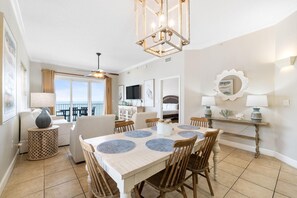 Condo, Multiple Beds (Windemere 1501) | Dining