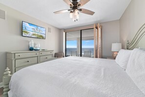 Apartamento, varias camas (White Caps 603) | 3 dormitorios, tabla de planchar con plancha, wifi