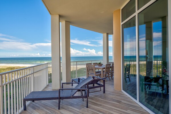 Appart'hôtel, plusieurs lits (Vista Del Mar 201) | Restauration extérieure