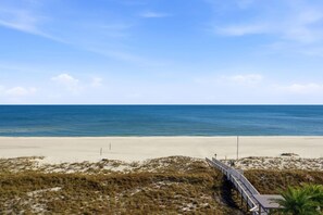 Condo, varias camas (Spanish Key 404) | Playa | En la playa 