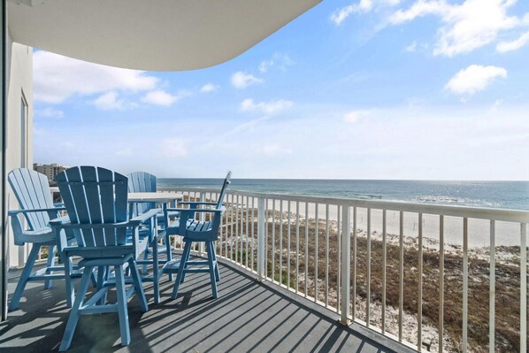 Apartment, Mehrere Betten (Spanish Key 404) | Speisen im Freien