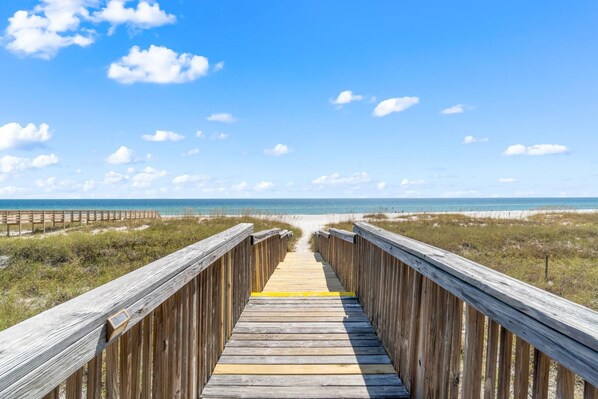 Condo, Multiple Beds (Molokai Villas Riverside 5B) | Beach - Molokai Villas Riverside 5B (Pensacola)