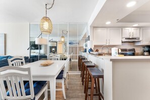 Condo, 1 King Bed with Sofa bed (Perdido Sun 508) | Private kitchen | Oven, toaster, paper towels - Perdido Sun 508 (Pensacola)
