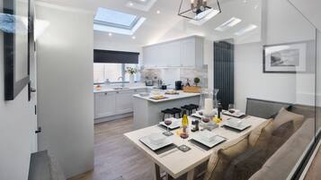 Fridge, dishwasher, electric kettle, toaster