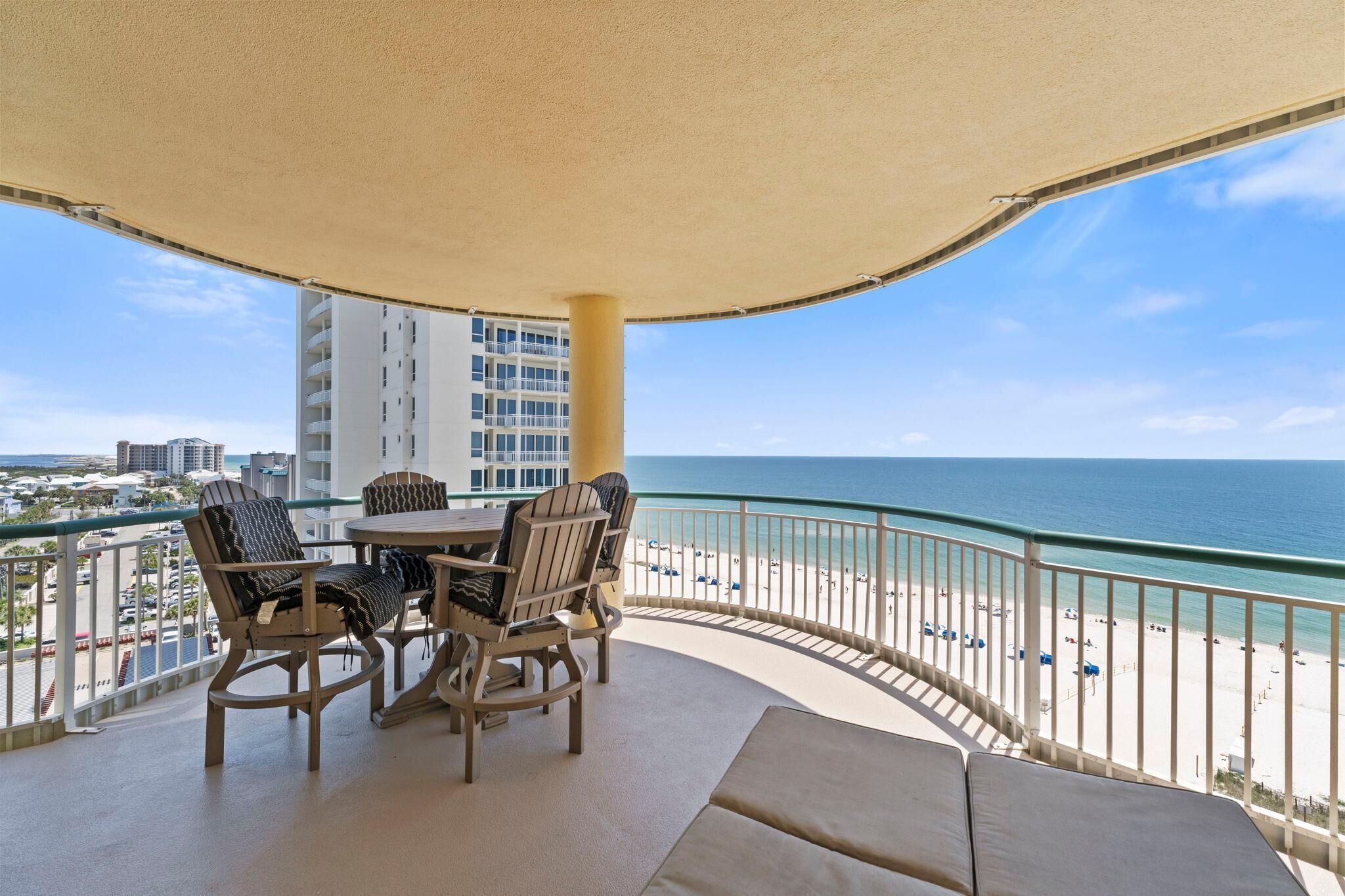 公寓客房, 多張床 (Beach Colony East 8A) | 室外用餐