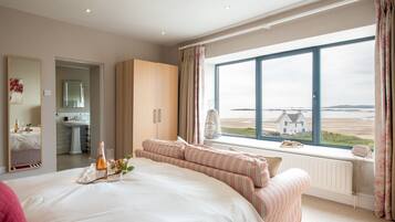 4 camere, ferro/asse da stiro, culla da viaggio, Wi-Fi gratuito