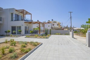 Terrace/patio - Tertsa Suites (Tertsa)