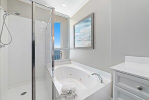 Condo, Multiple Beds (La Playa 1202) | Bathroom