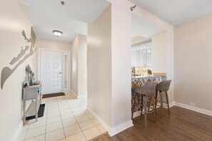 Appart'hôtel, plusieurs lits (Beach Colony West 11B) | Intérieur