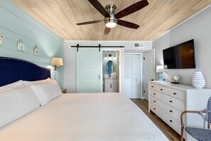 Condo, 1 King Bed with Sofa bed (Jubilee Landing 206) | 2 bedrooms, WiFi - Jubilee Landing 206 (Orange Beach)