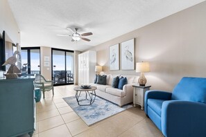 Condo, 1 King Bed with Sofa bed (Phoenix 8 305) | Living area