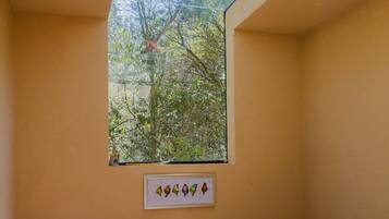 Couples treatment room(s), body treatments, hydrotherapy, aromatherapy