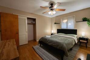 3 chambres, bureau, Wi-Fi, draps fournis