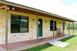 Exterior - Star Ranch Cottage- Starry Nights & Cozy Comfort (Wimberley)