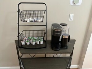 Interior - Beautiful Beach Mansion - 1 Block to the Beach (Keansburg)