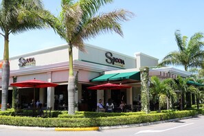 Restaurant - Casa Cafetal Aeropuerto Two Bedrooms  (Alajuela)