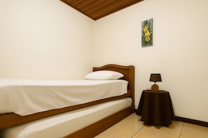 2 bilik tidur, peralatan tempat tidur premium, katil Tempur-Pedic