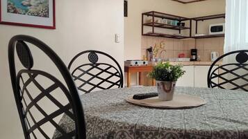 32-inch LCD TV with cable channels