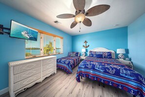 4 bedrooms, WiFi, bed sheets
