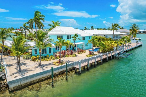 Florida Keys vacation home, Family sized and pet friendly home with a pool!